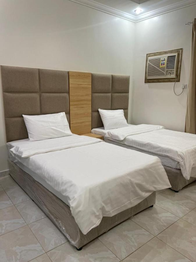 אפרטהוטל אום לאג' Aroos Al Shati Furnished Units מראה חיצוני תמונה