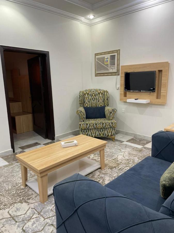 אפרטהוטל אום לאג' Aroos Al Shati Furnished Units מראה חיצוני תמונה